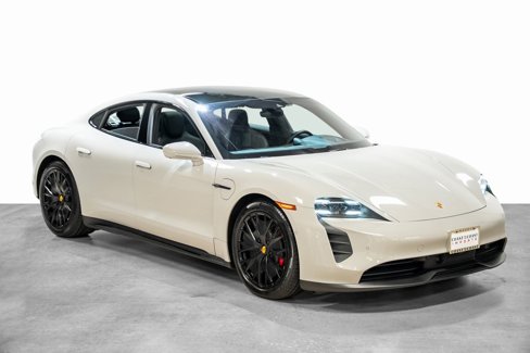 Used 2023 Porsche Taycan GTS image 3