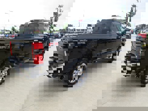 New 2025 Ford F250 Lariat w/ Lariat Ultimate Package image 10