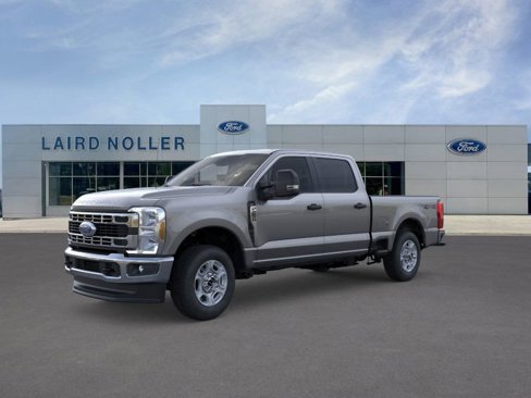 New 2026 Ford F250 4x4 Crew Cab Super Duty image 1