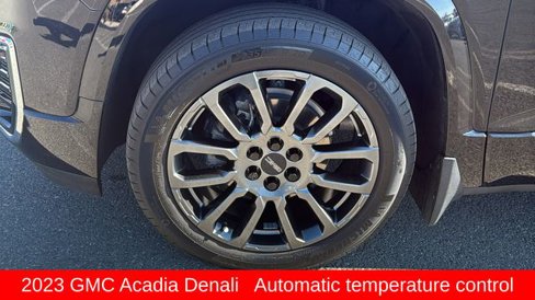 Used 2023 GMC Acadia Denali w/ Black Diamond Edition image 9