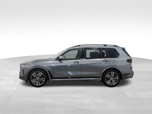 New 2026 BMW X7 xDrive40i w/ Executive Package image 3