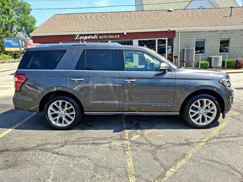 Used 2019 Ford Expedition Platinum image 7