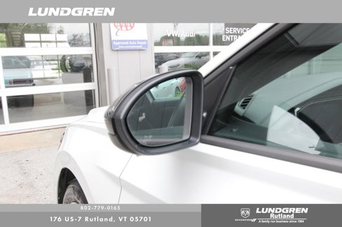 Used 2023 Volkswagen Jetta Sport image 36
