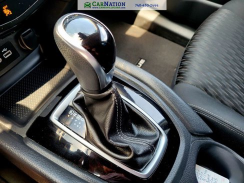 Used 2020 Nissan Rogue SV image 33