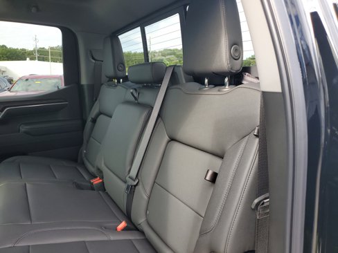 New 2026 GMC Sierra 1500 SLT w/ SLT Premium Package image 13