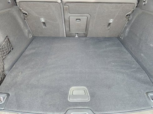 Certified 2026 Volvo XC60 T8 Polestar image 31