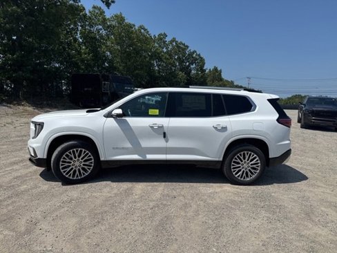 New 2026 GMC Acadia Denali w/ LPO, Floor Liner Package image 5