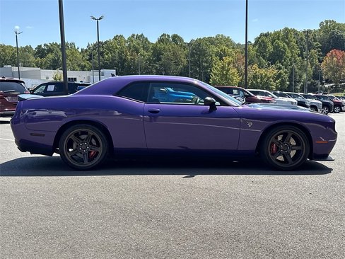 Used 2016 Dodge Challenger SRT Hellcat image 6