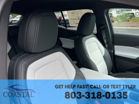 New 2025 Chevrolet Equinox EV LT image 26