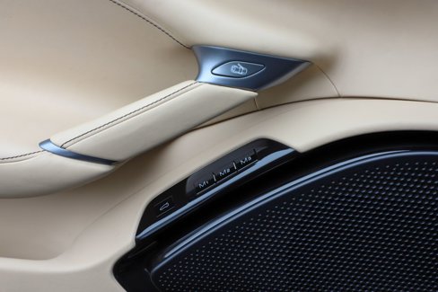 Certified 2023 Ferrari Roma image 36