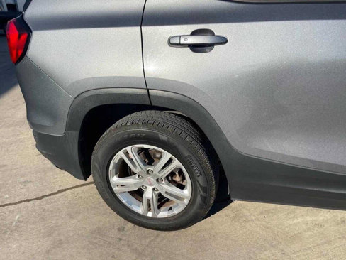 Used 2018 GMC Terrain SLE image 36
