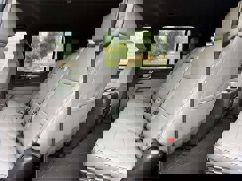 New 2026 GMC Yukon XL Elevation image 9