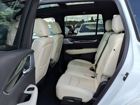 Used 2023 Cadillac XT6 Sport w/ LPO, Floor Liner Package image 11