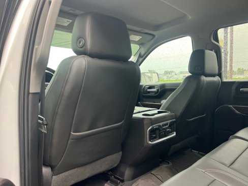 Used 2019 GMC Sierra 1500 SLT image 33