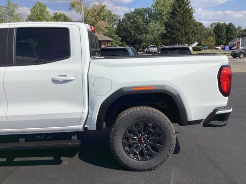 New 2026 GMC Canyon Elevation w/ Convenience Package image 4