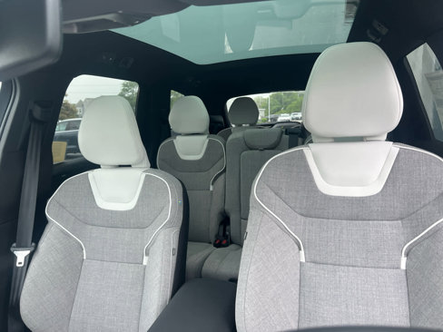 New 2025 Volvo EX90 Ultra image 14