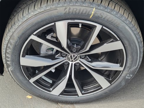 New 2026 Volkswagen Atlas SEL Premium R-Line image 5