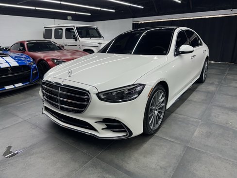 Used 2022 Mercedes-Benz S 580 4MATIC Sedan image 1