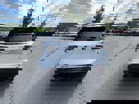 New 2026 Chevrolet Equinox RS image 6