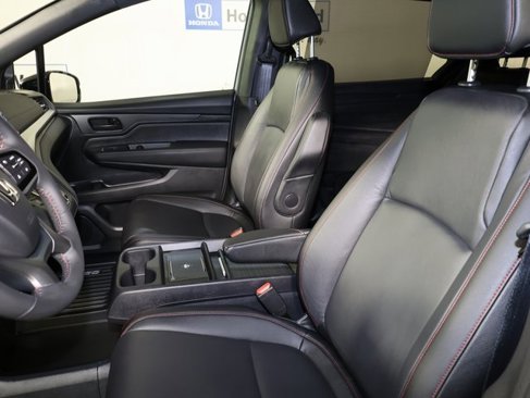 New 2026 Honda Odyssey Sport-L image 25