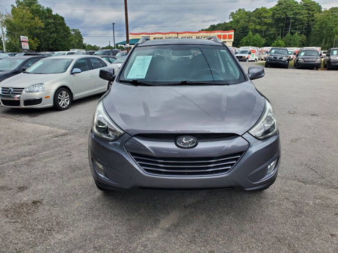 Used 2015 Hyundai Tucson SE image 2