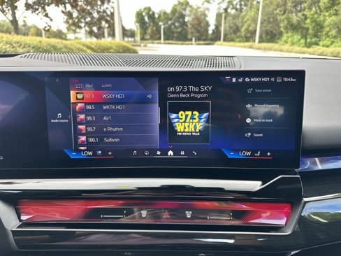 New 2026 BMW 550e xDrive w/ Executive Package image 20
