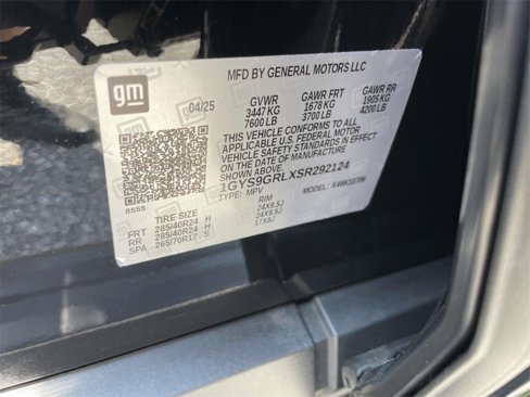 Used 2025 Cadillac Escalade Sport Platinum w/ LPO, ONYX Package image 11