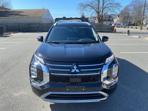New 2025 Mitsubishi Outlander SEL image 3