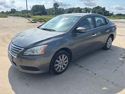 Used 2015 Nissan Sentra SV image 1