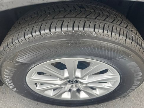 Certified 2024 Toyota Grand Highlander XLE image 27