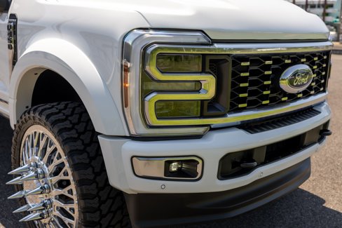 Used 2025 Ford F450 Platinum w/ Platinum Plus Package image 23