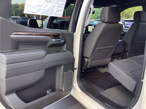 New 2026 GMC Sierra 1500 SLE w/ Preferred Package image 34