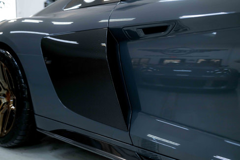 Used 2022 Audi R8 V10 w/ Premium Package image 19