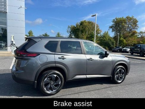 Certified 2025 Nissan Rogue SV image 13