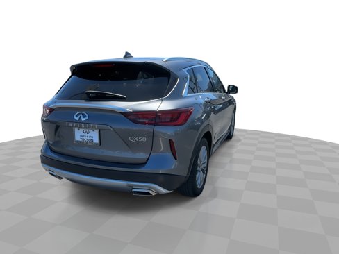 Used 2024 INFINITI QX50 Luxe image 8