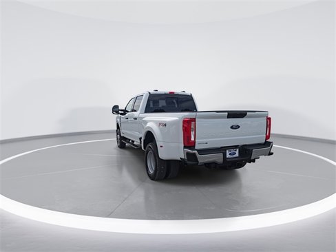 New 2026 Ford F350 XLT image 7