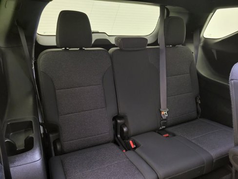 Certified 2025 Chevrolet Traverse LT image 39