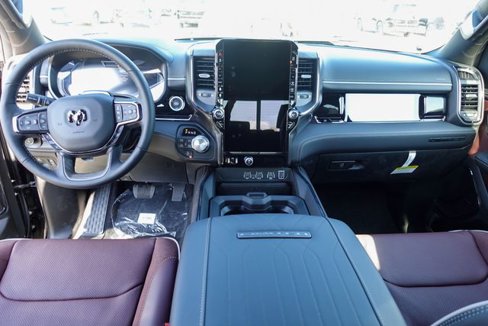 New 2025 RAM 1500 Limited image 30