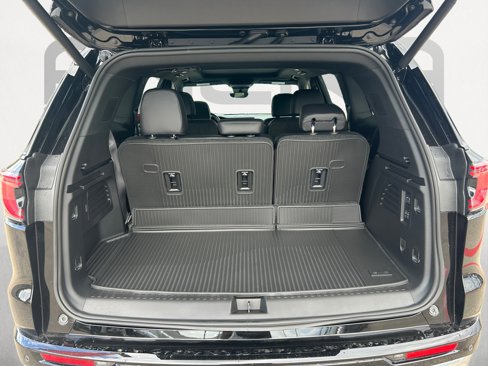 New 2026 GMC Acadia Denali w/ Super Cruise Package image 12