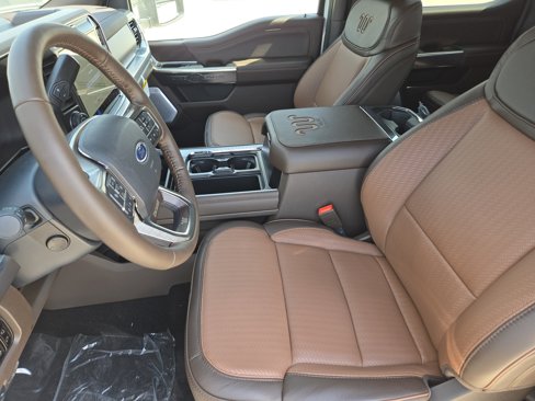 New 2026 Ford F350 King Ranch w/ FX4 Off-Road Package image 10