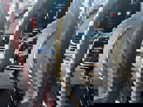 New 2026 Kia Carnival LXS image 18