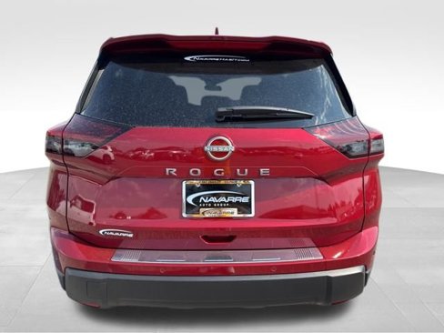 New 2026 Nissan Rogue SV image 8
