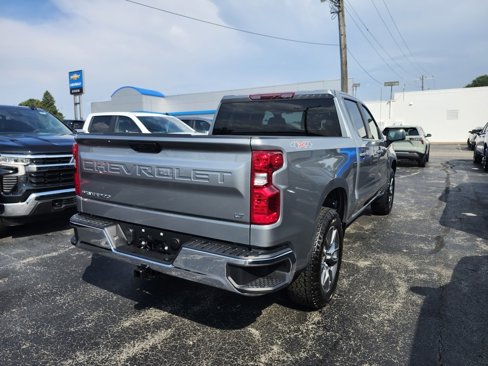New 2026 Chevrolet Silverado 1500 LT image 3