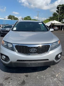 Used 2013 Kia Sorento LX w/ Convenience Pkg image 4