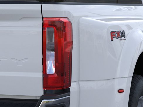 New 2026 Ford F350 XLT image 21