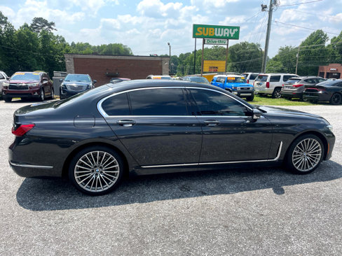 Used 2021 BMW 740i w/ Premium Package image 5