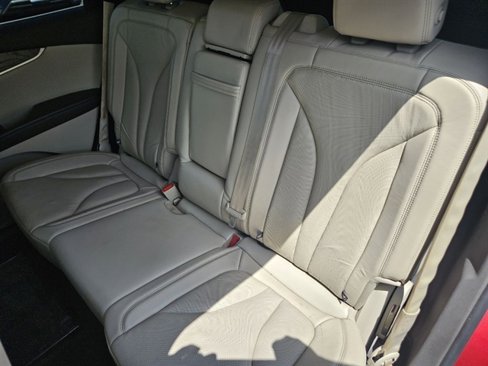 Used 2016 Lincoln MKX Reserve w/ Luxury Package image 13