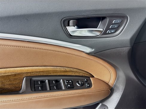 Used 2020 Acura MDX SH-AWD w/ Technology Package image 18