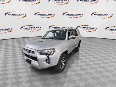 Used 2024 Toyota 4Runner TRD Off-Road image 4