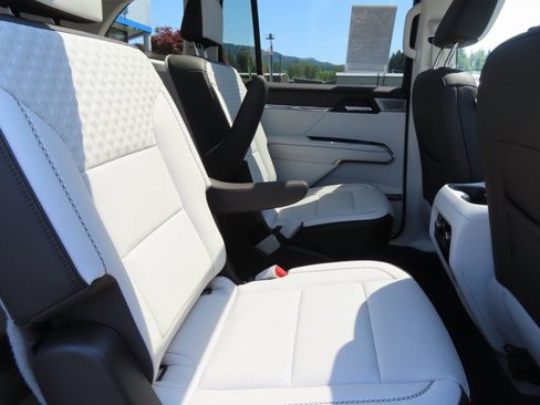 Certified 2024 GMC Acadia Denali w/ Super Cruise Package image 39